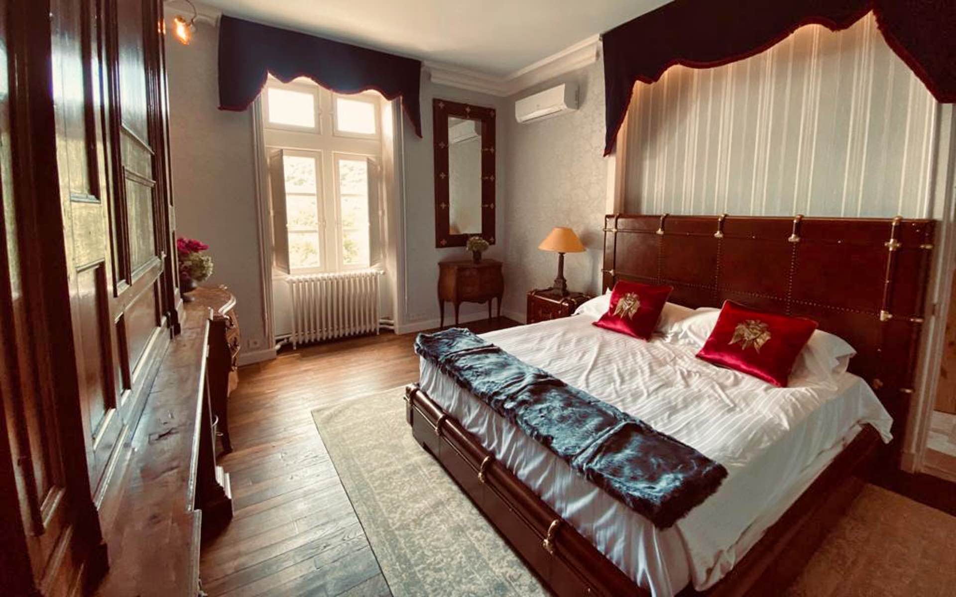 chateau-de-rouffillac-room-03
